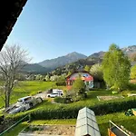 Apartman Two Bedroom With Balcony And Mountain View Preddvor