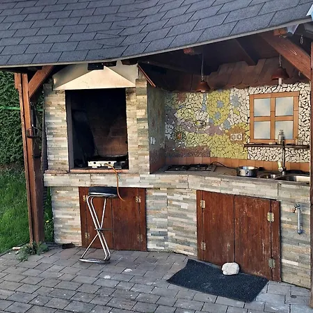 Two Bedroom With Balcony And Mountain View Preddvor